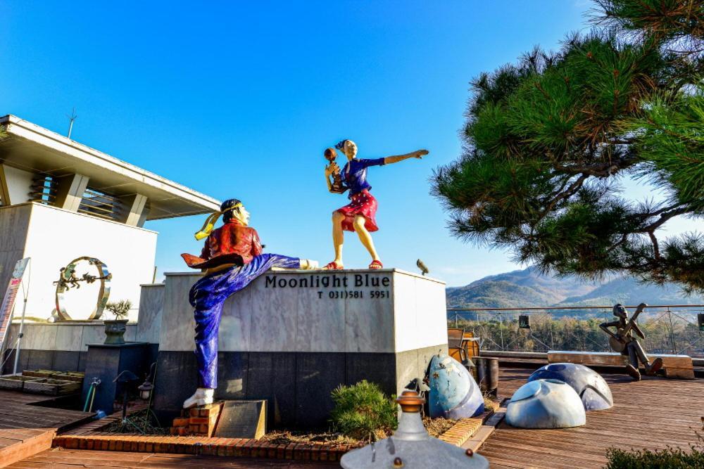 Moonlight Blue Pension Gapyeong Buitenkant foto